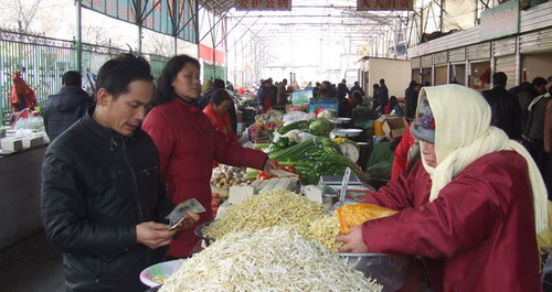 蔬菜貨源充足  品種齊全