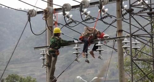 市區(qū)10KV南市9線開工建設(shè)