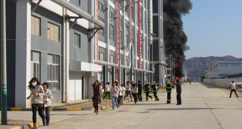 11年跨區域綜合應急救援演練在比亞迪工業園區內舉行