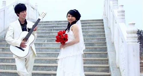 商洛首場輪滑婚禮 綠色健康環保低碳演繹浪漫愛情