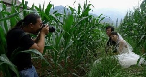 患病農(nóng)婦圓了婚紗夢(mèng)