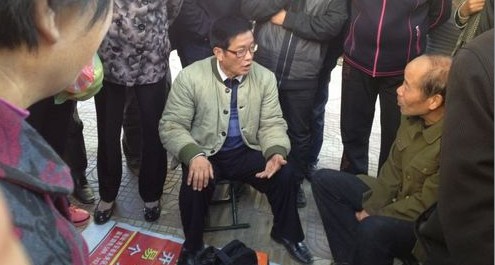 算命先生公然擺攤