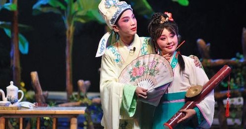 《杜鵑花開》山城鎮安受熱捧