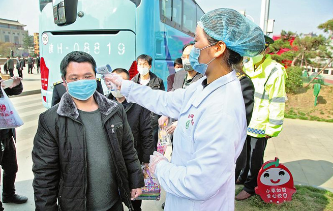 山陽“點對點”送農民工外出就業