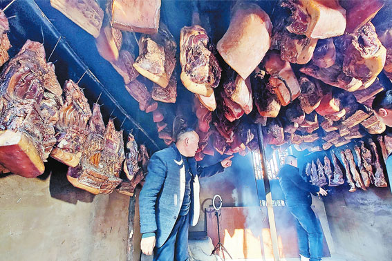 臘肉做成“年味”大產業