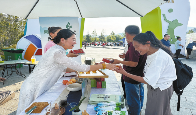 沙排集市產品銷售火爆