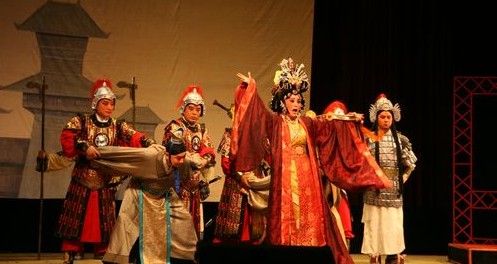 省廉政精品劇目巡回演出在市影劇院舉行