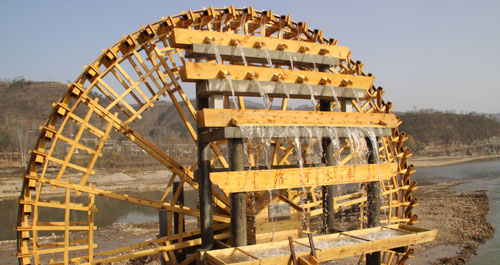 靈口建成商洛最大景觀水車