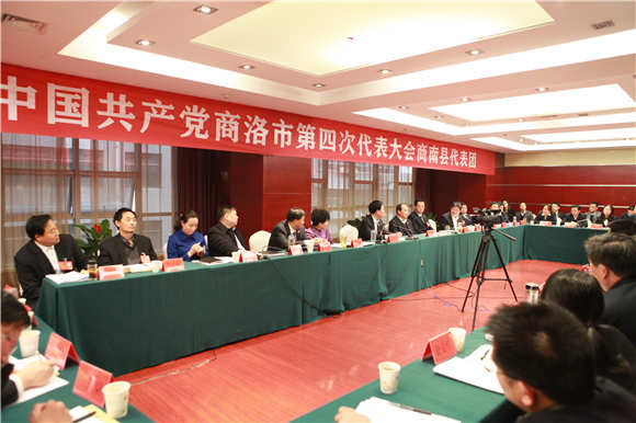 全力打好精準(zhǔn)扶貧“組合拳”