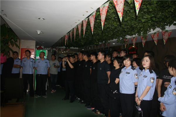 鎮安縣公安局打造“民警訓練基地”提升民警綜合素質