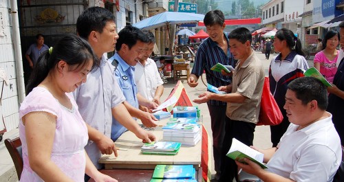 靈口鎮積極開展“法律援助三秦行”活動