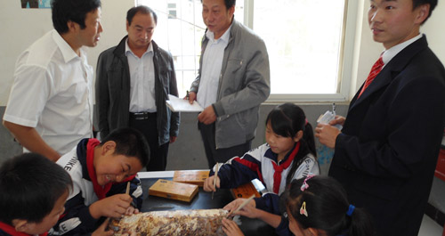 峽河小學開設袋料香菇栽培技術培訓課程