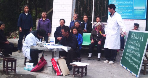 魏家臺開展健康知識講座