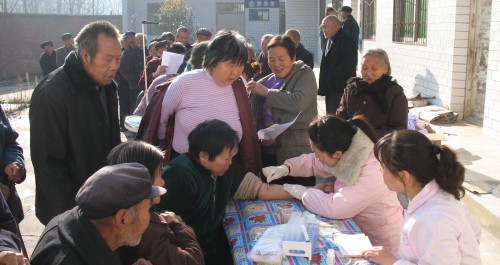 商州陳塬社區組織人力深入農村