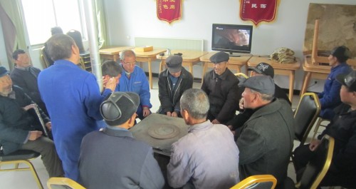 永豐鎮確保敬老院“五保”老人溫暖過冬