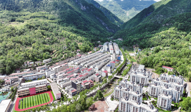 茅坪回族鎮 奏響幸福生活新樂章